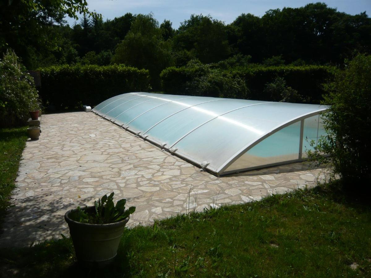Villa Dikaria Montacher ภายนอก รูปภาพ
